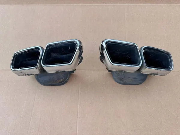 OEM A2314900227 AMG Auspuffendstück rechte Seite image 2
