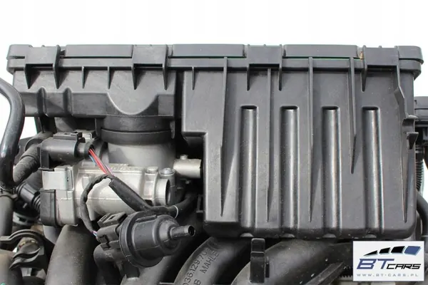 VW Polo Luftfilterhus OEM 036129611CJ 1.6 FSi image 6