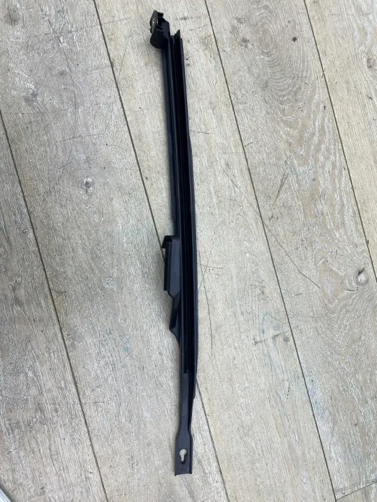Guide de vitre OEM 1398692080 Porte avant droit image 2