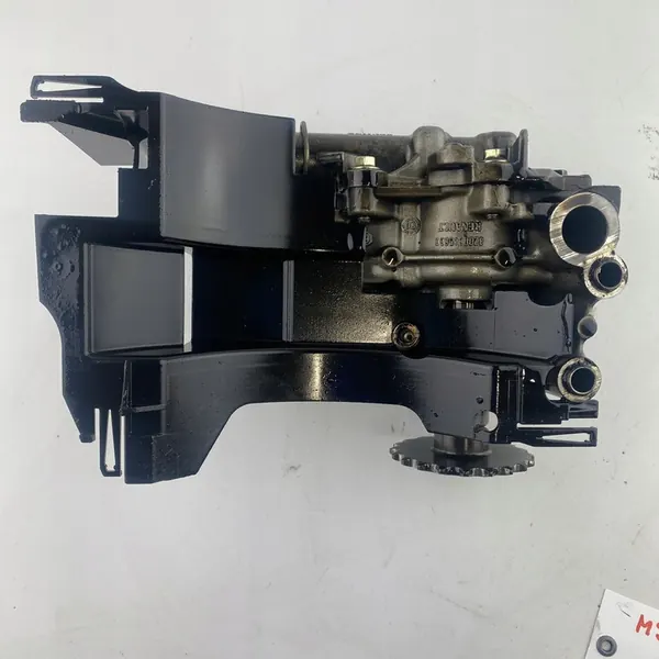 Olje pump + skydd Trafic Vivaro 2.0 Primastar 2.0 dci image 4