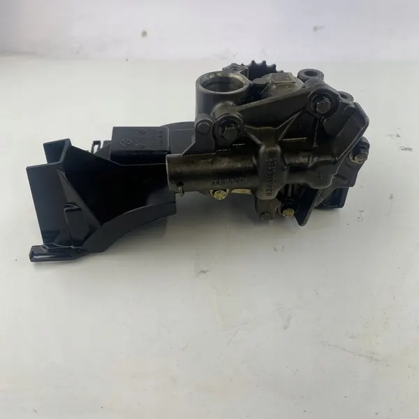 Olje pump + skydd Trafic Vivaro 2.0 Primastar 2.0 dci image 7