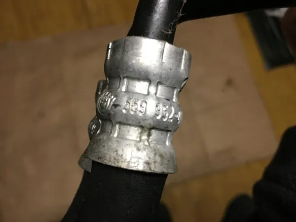 Lignes d'huile Transmission Automatique BMW E60 E61 N52 XDRIVE image 3