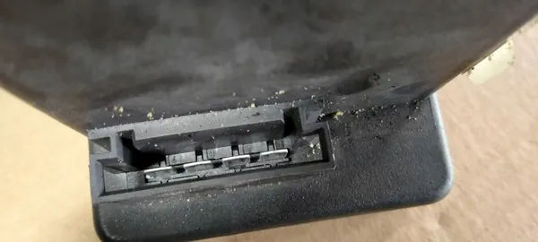 Mercedes central låspump OEM 2108002548 - Begagnad image 4
