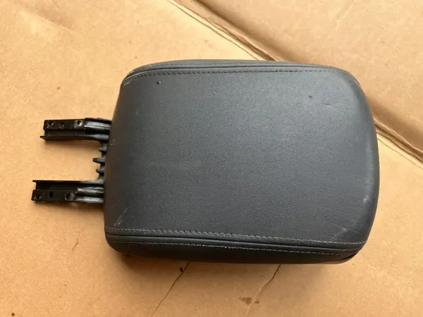 OEM middenconsole armsteun Volvo S40 II V50 2004-2012 image 2
