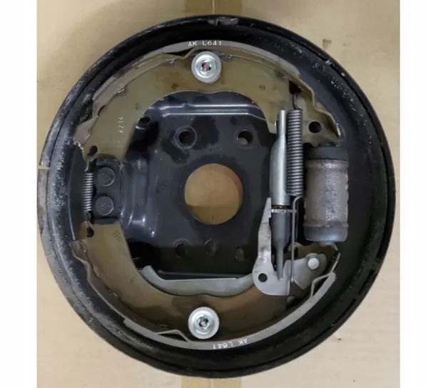 Mitsubishi Bremsenteile OEM WB/4600A111 - Gebraucht image 5