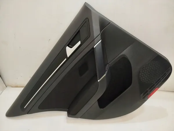 Moldura Puerta Trasera Izquierda VW Golf VII R-Line OEM 5G6867211GQ image 2