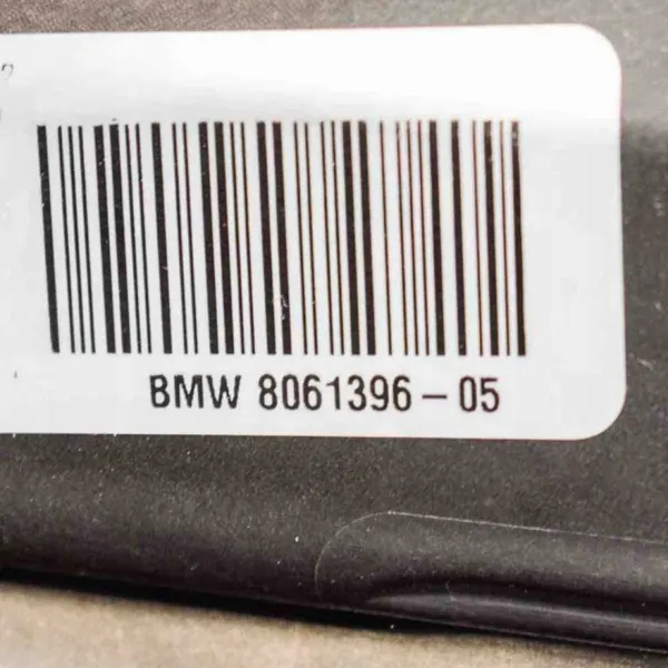 BMW Kattoikkuna OEM 73312288061396 7-sarja G11/G12 image 7