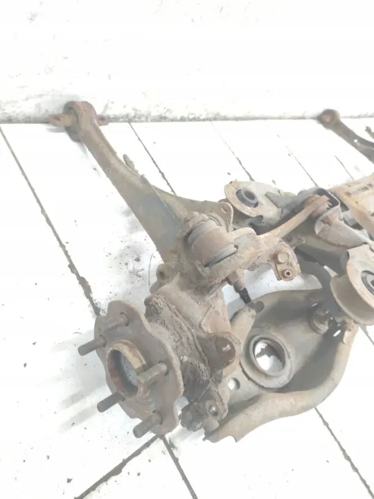 Muelles traseros Toyota OE OEM ARA275457 - Usado image 3