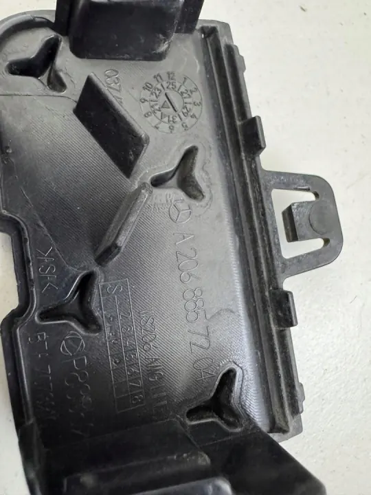 Mercedes C-Klasse 206 AMG Front Kühlergrillabdeckung OEM A2068857204 image 4