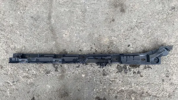 Renforcement Côté Gauche BMW 5 F10 F11 51777204021 image 1