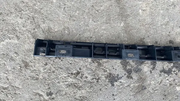 Renforcement Côté Gauche BMW 5 F10 F11 51777204021 image 5