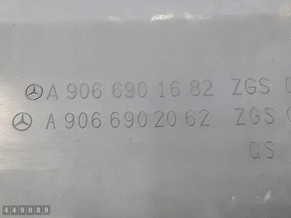 Formage Mercedes Sprinter 2013 a9066901682 image 6