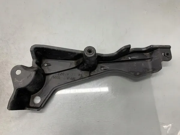 Unterbodenschutz Lexus NX 300h Lift OEM 58398-42022 image 3