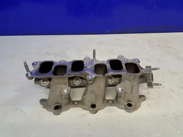 Pakoputken Keräin OEM 10F03 Lexus RX 3.5L 2021 image 2
