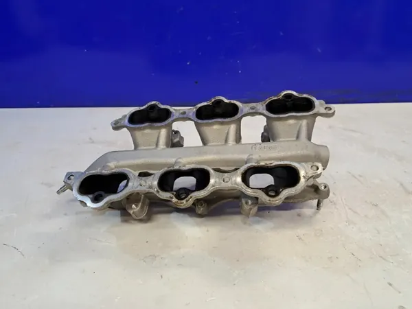 Pakoputken Keräin OEM 10F03 Lexus RX 3.5L 2021 image 4