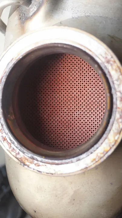 VOLVO S60 II V60 V70 III XC60 Catalytic Converter OEM image 10