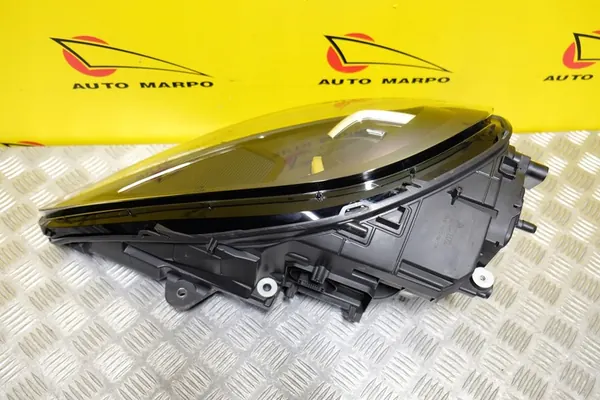 Porsche Macan Lift 2019 Faro LED Derecho OEM image 6