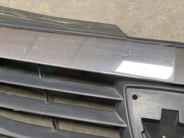 Black Grill 8200748240 Dacia Logan MCV 1 Lift 07-12 image 2