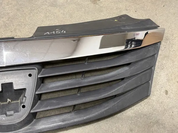 Black Grill 8200748240 Dacia Logan MCV 1 Lift 07-12 image 6