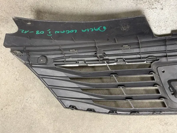 Black Grill 8200748240 Dacia Logan MCV 1 Lift 07-12 image 8