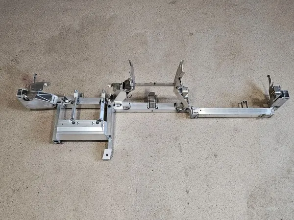 Porsche Taycan Dashboardframe OEM 9J1857011 image 10