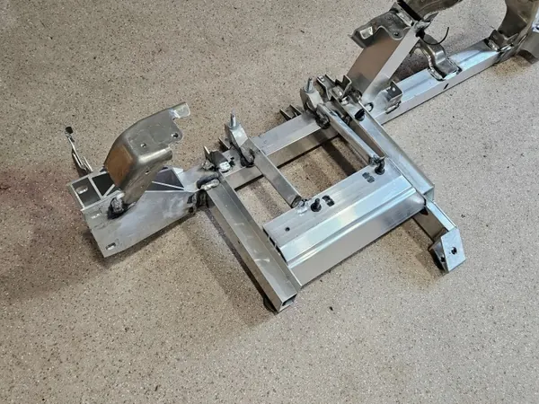Porsche Taycan Dashboardframe OEM 9J1857011 image 9