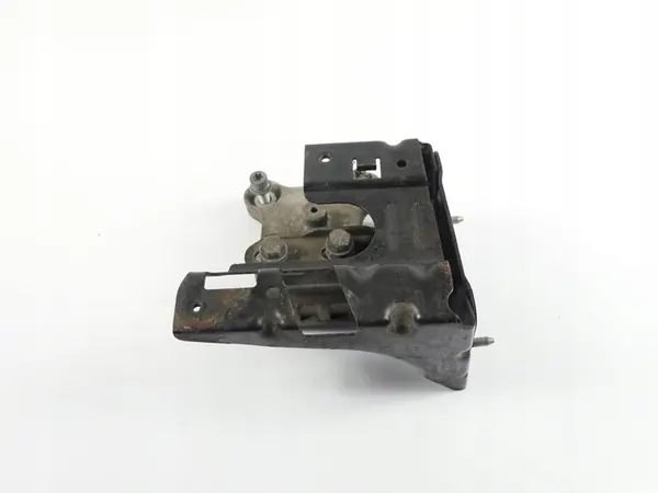 Moottorin kiinnitys alhaalla ylhäällä Citroen C3 Picasso 1.6 E-Hdi image 5