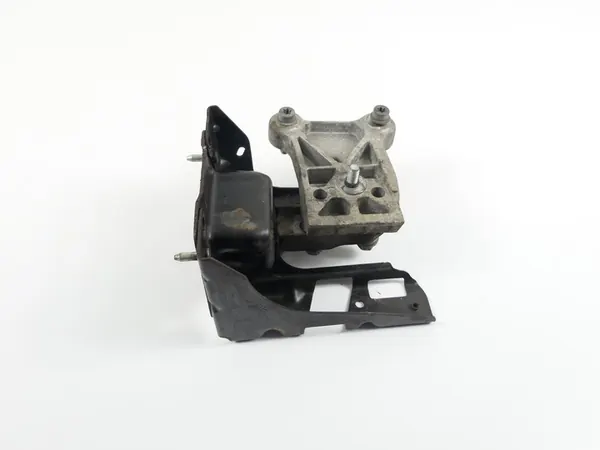 Moottorin kiinnitys alhaalla ylhäällä Citroen C3 Picasso 1.6 E-Hdi image 8