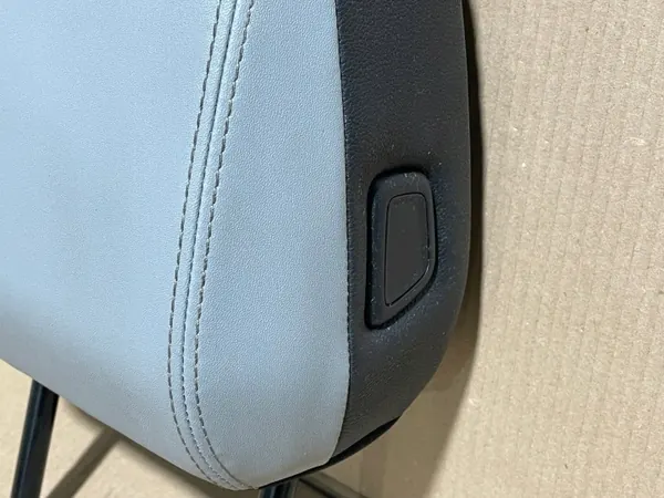 Encosto de cabeça dianteiro esquerdo OPEL ASTRA L 23R - Peça OEM image 6