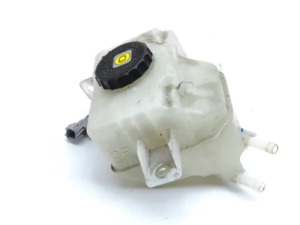 Réservoir liquide frein Toyota RAV4 OEM AMD172193 image 6