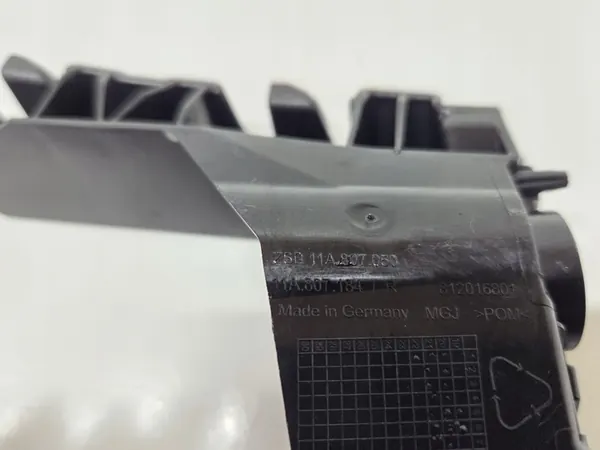 VW ID.4 Scivolo di montaggio paraurti destro anteriore 11A807050 image 3