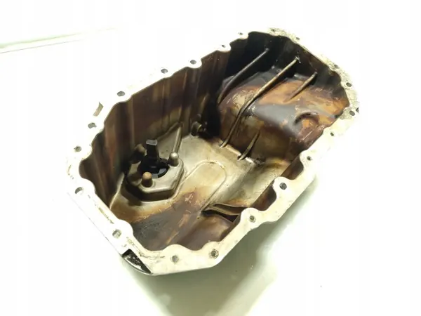 VW Golf Oliepan OEM 03C103603J 1.6 FSI 85kW image 3