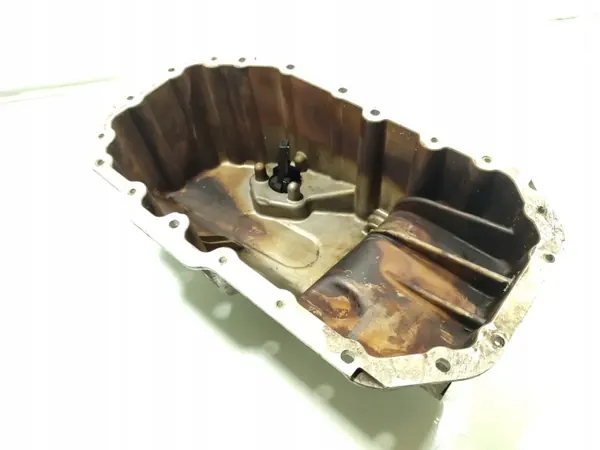 VW Golf Oliepan OEM 03C103603J 1.6 FSI 85kW image 8