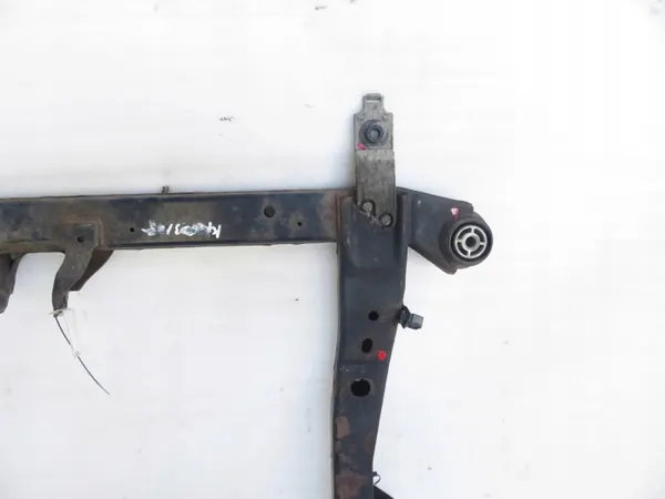 Support moteur avant OEM SANKI PRZÓD pour Opel Insignia image 3