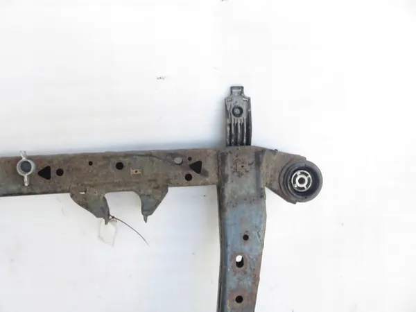 Support moteur avant OEM SANKI PRZÓD pour Opel Insignia image 7