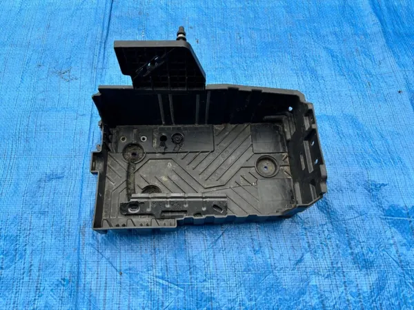 Support batterie OEM 9823533180 pour Opel Corsa F image 2