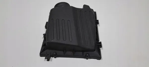 OPEL INSIGNIA A Ilmansuodattimen Kotelo 22933581 image 2