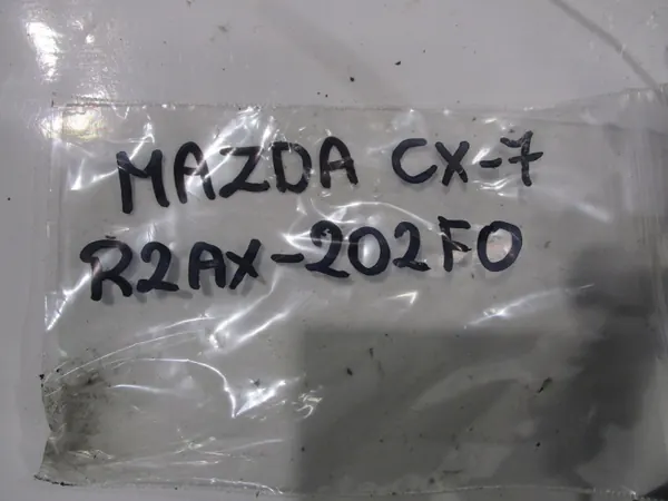 Mazda AdBlue Einspritzdüsen-Sensor OEM R2AX-202F0 image 3