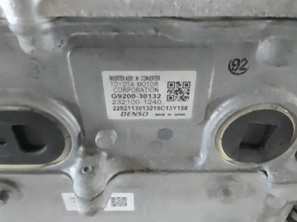 Lexus IS III XE30 2017 Inversor OEM G920030132 image 3