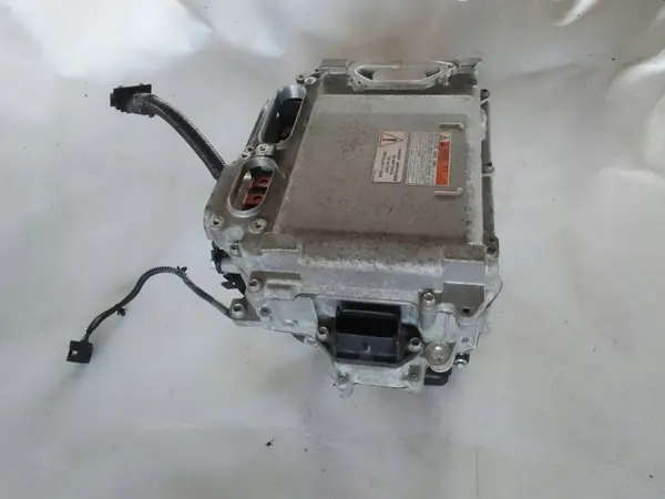 Lexus IS III XE30 2017 Inversor OEM G920030132 image 4