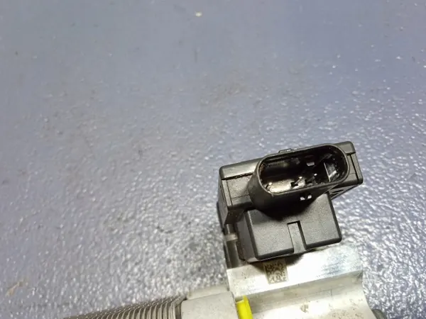 Échangeur thermique Audi Q4 e-tron OEM 1EA816111B image 7
