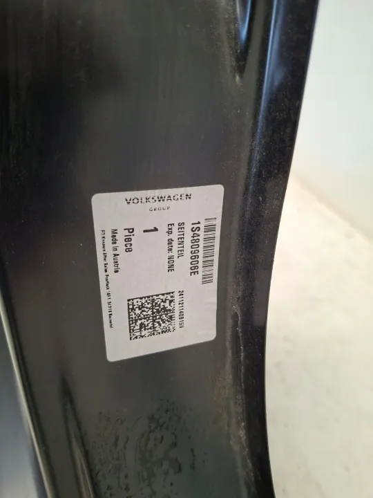 OEM 1S4809606E Front Right Rocker Panel Frame image 9