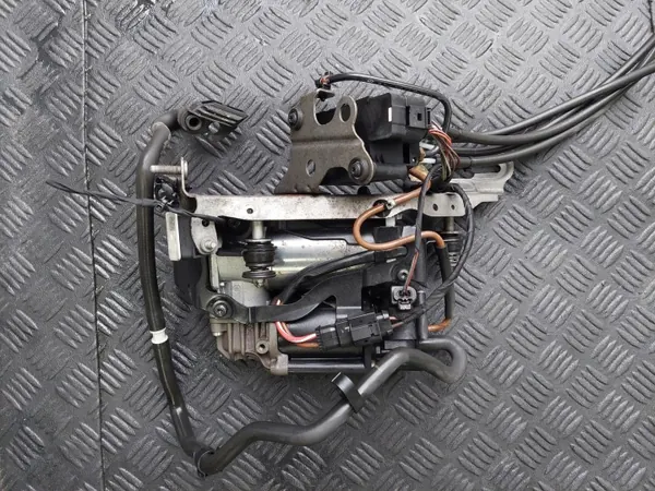Compressor suspensão ar OEM A0993200004 Mercedes image 2