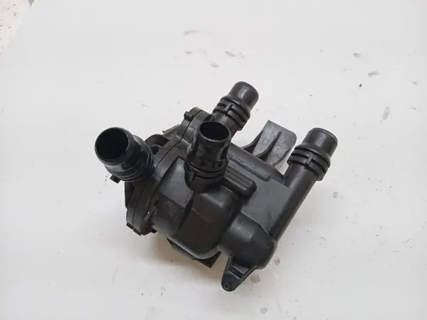 Wasserpumpe Thermostat OEM 9822406080 für Peugeot image 2