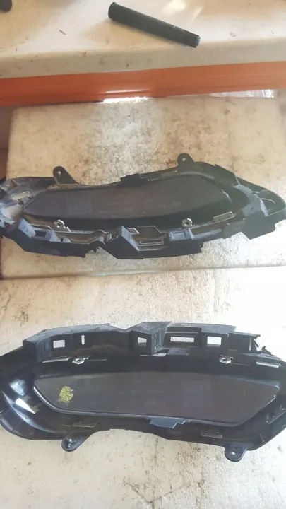 VW Passat B8 Heckstoßstangenende OEM 3G0807055B/3G0807056B image 7