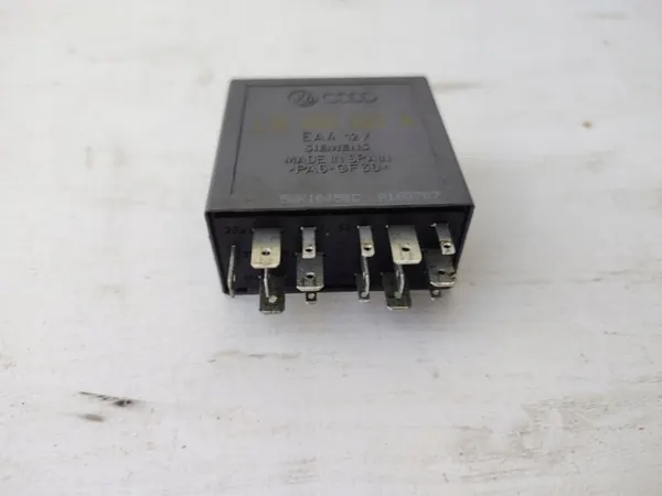 Pyyhkijärele SKODA SUPERB I LIFT Käytetty OEM 1J0955531A image 2