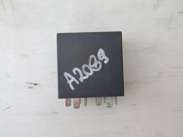 Pyyhkijärele SKODA SUPERB I LIFT Käytetty OEM 1J0955531A image 3