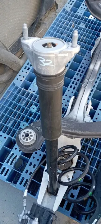 Rear Shock Absorbers Mercedes GLB X247 image 4