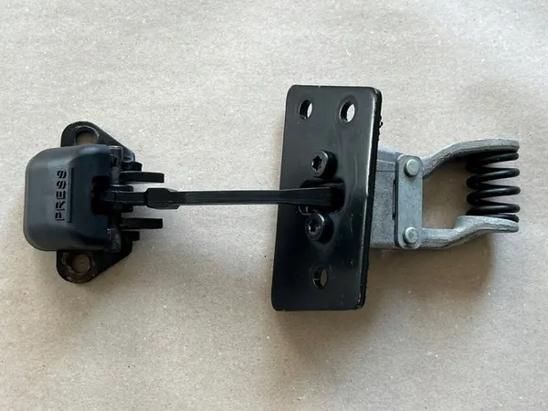 Achterdeurstopper Links VW T5 T6 7H0827793G image 2