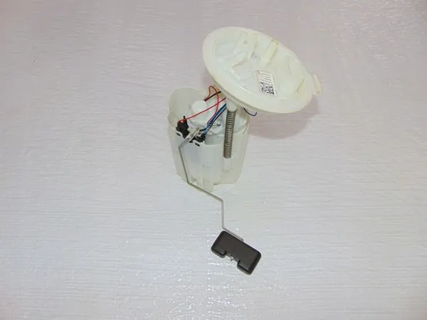 Bomba de Combustível VW Passat B8 1KM 5Q0919051AM TSI image 2